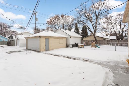 4025 42nd Avenue S, Minneapolis, MN 55406
