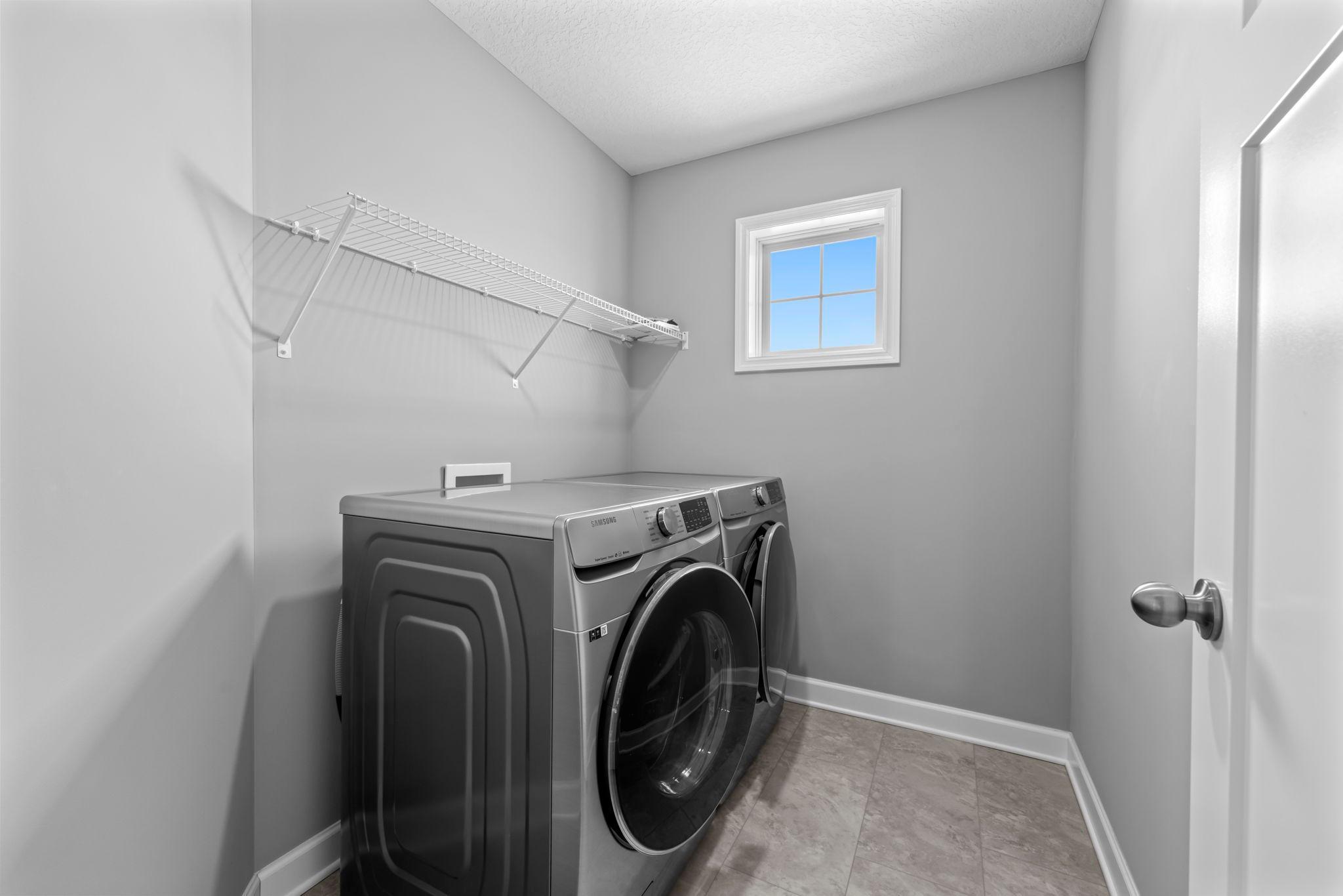 36-web-or-mls-7201 Lasalle Ave NE-141.jpg