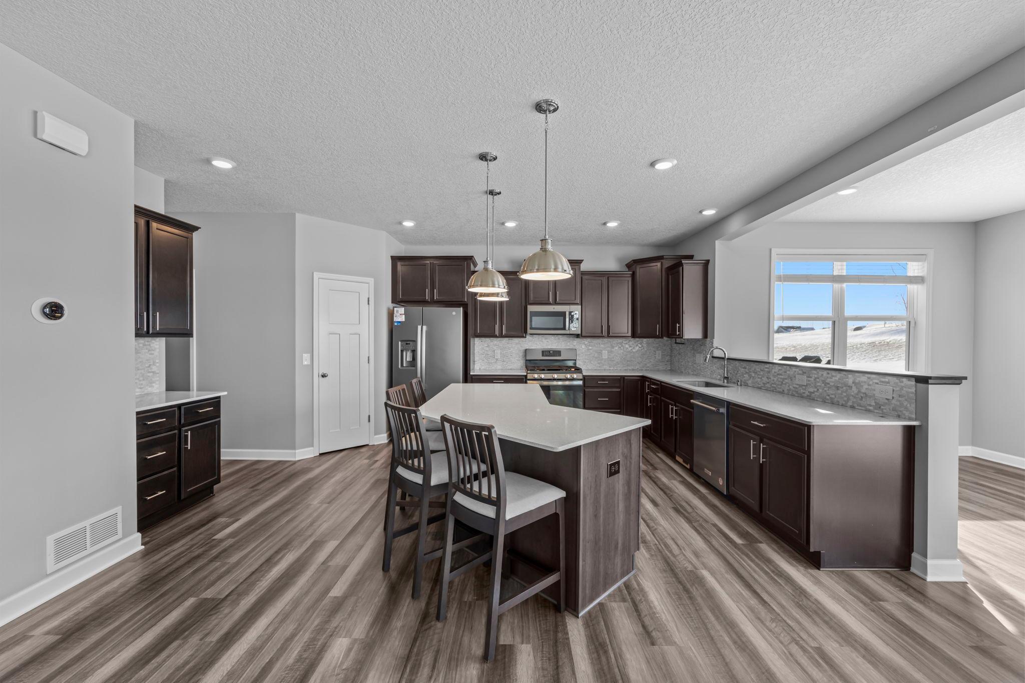 26-web-or-mls-7201 Lasalle Ave NE-60.jpg