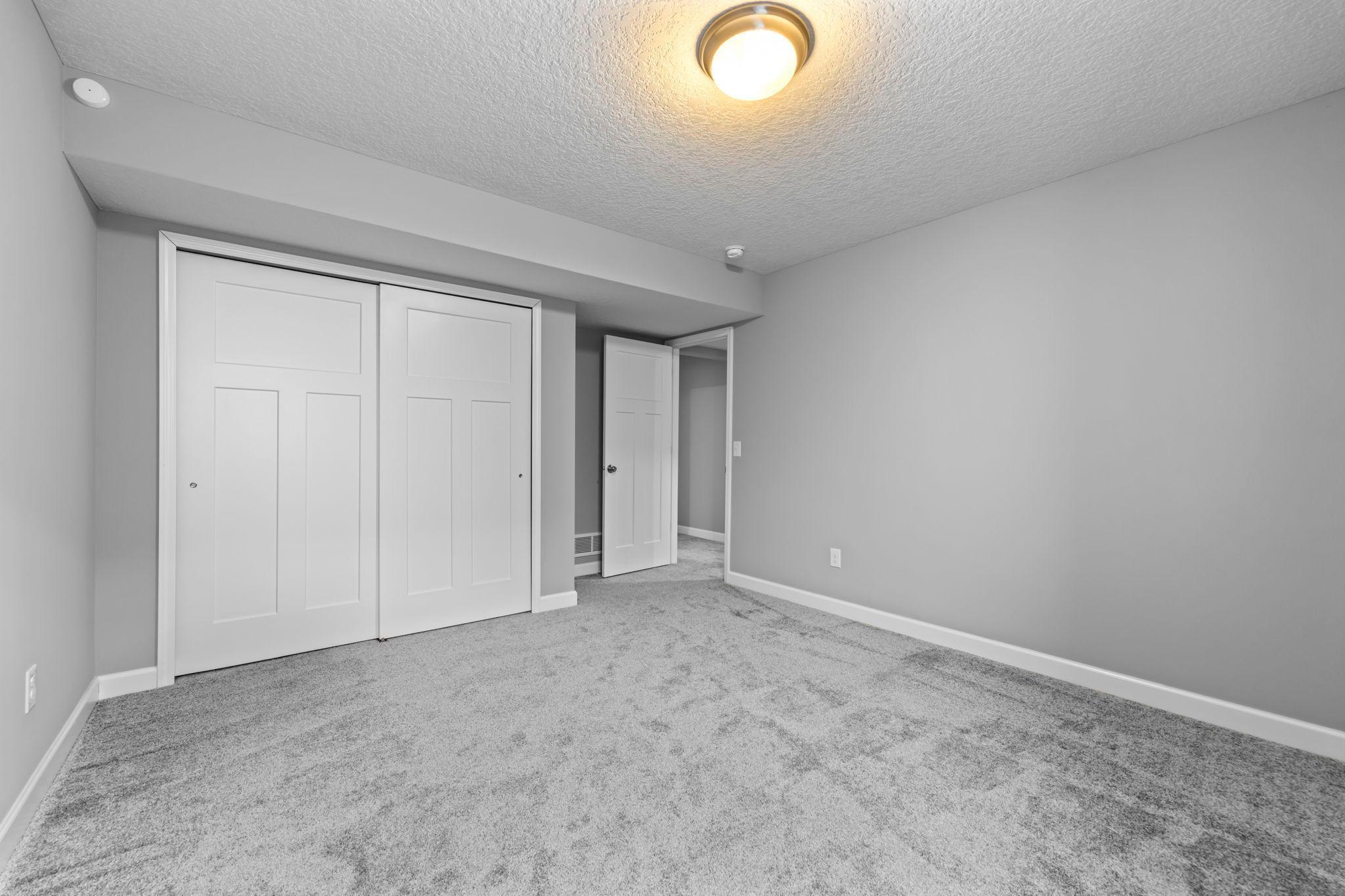 64-web-or-mls-7201 Lasalle Ave NE-183.jpg