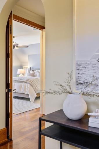 Peep the pretty primary suite