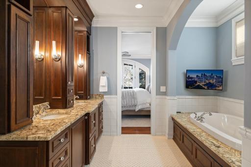 Four piece primary bathroom, dual vanities