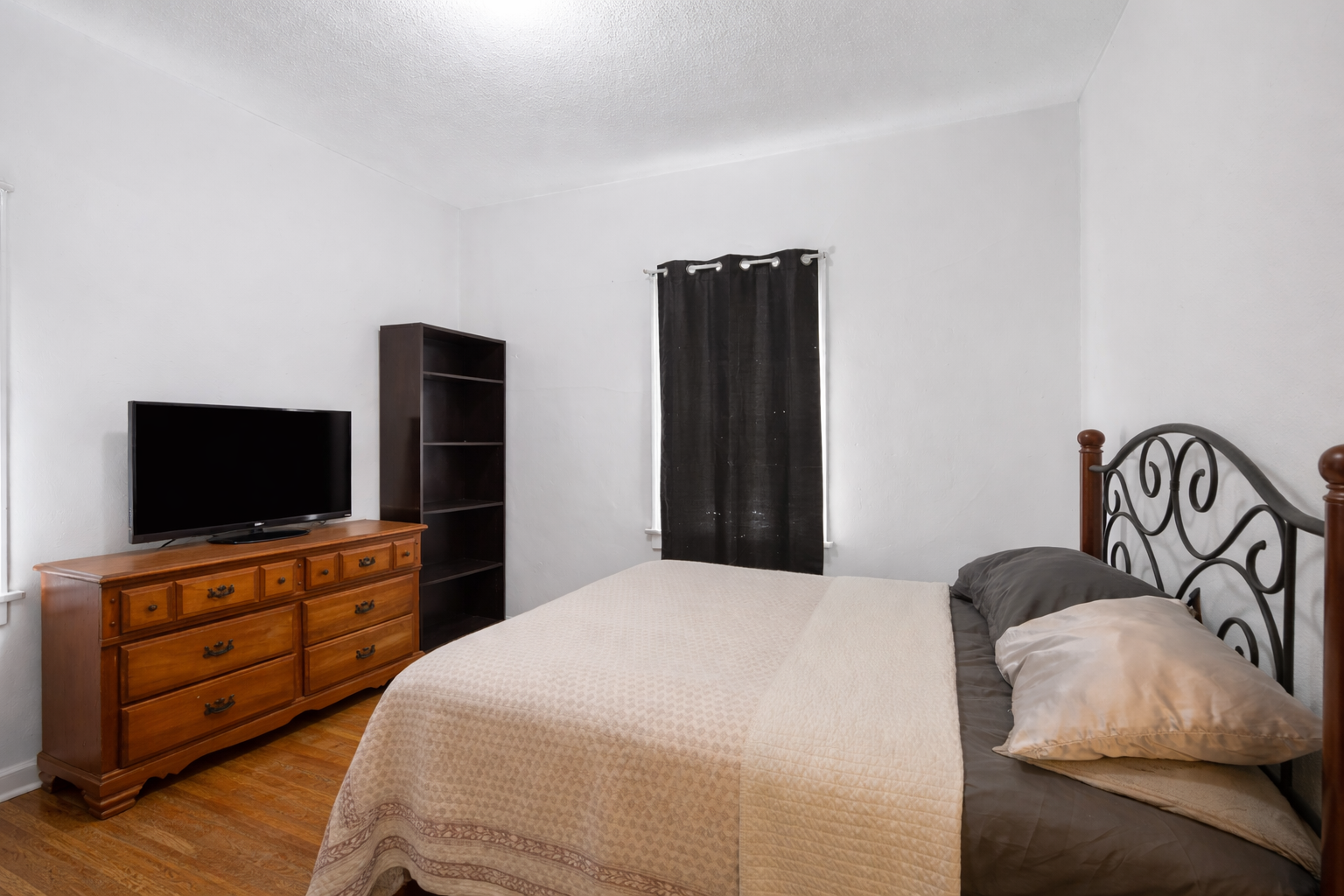 1414 2nd St S