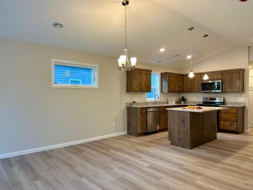 720 Cherrywood Lane NE, Isanti, MN 55040