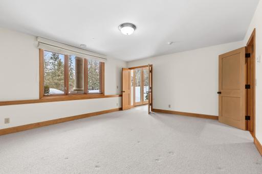 781 Ferndale Road N, Wayzata, MN 55391