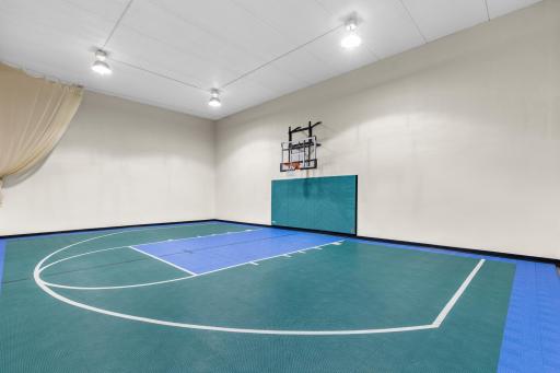 Sport court - transforms for all activities