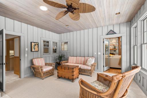 You will love this room all year - all seasons