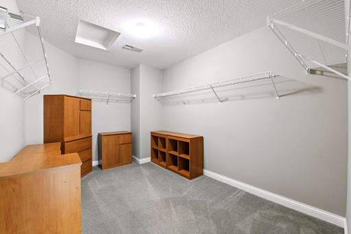 The walk-in closet makes sure that everything is organized.