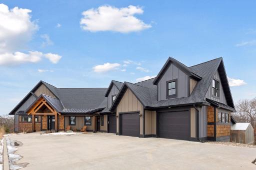 771 Zumbro Oaks Lane NW, Oronoco, MN 55960