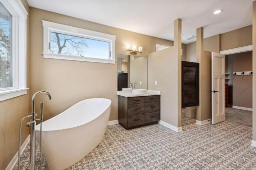 771 Zumbro Oaks Lane NW, Oronoco, MN 55960