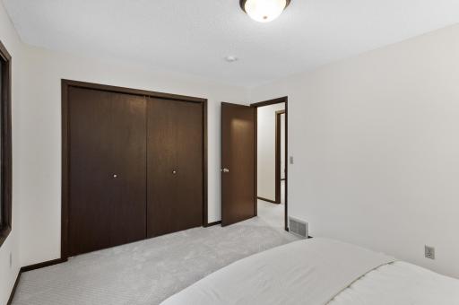 8119 28th Avenue N, Minneapolis, MN 55427