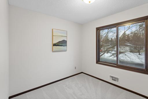 8119 28th Avenue N, Minneapolis, MN 55427