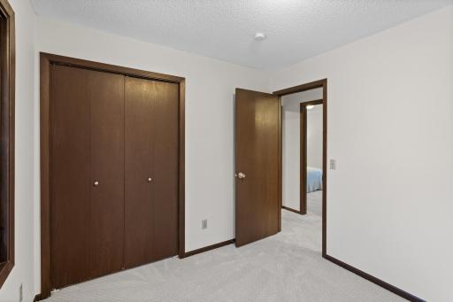 8119 28th Avenue N, Minneapolis, MN 55427