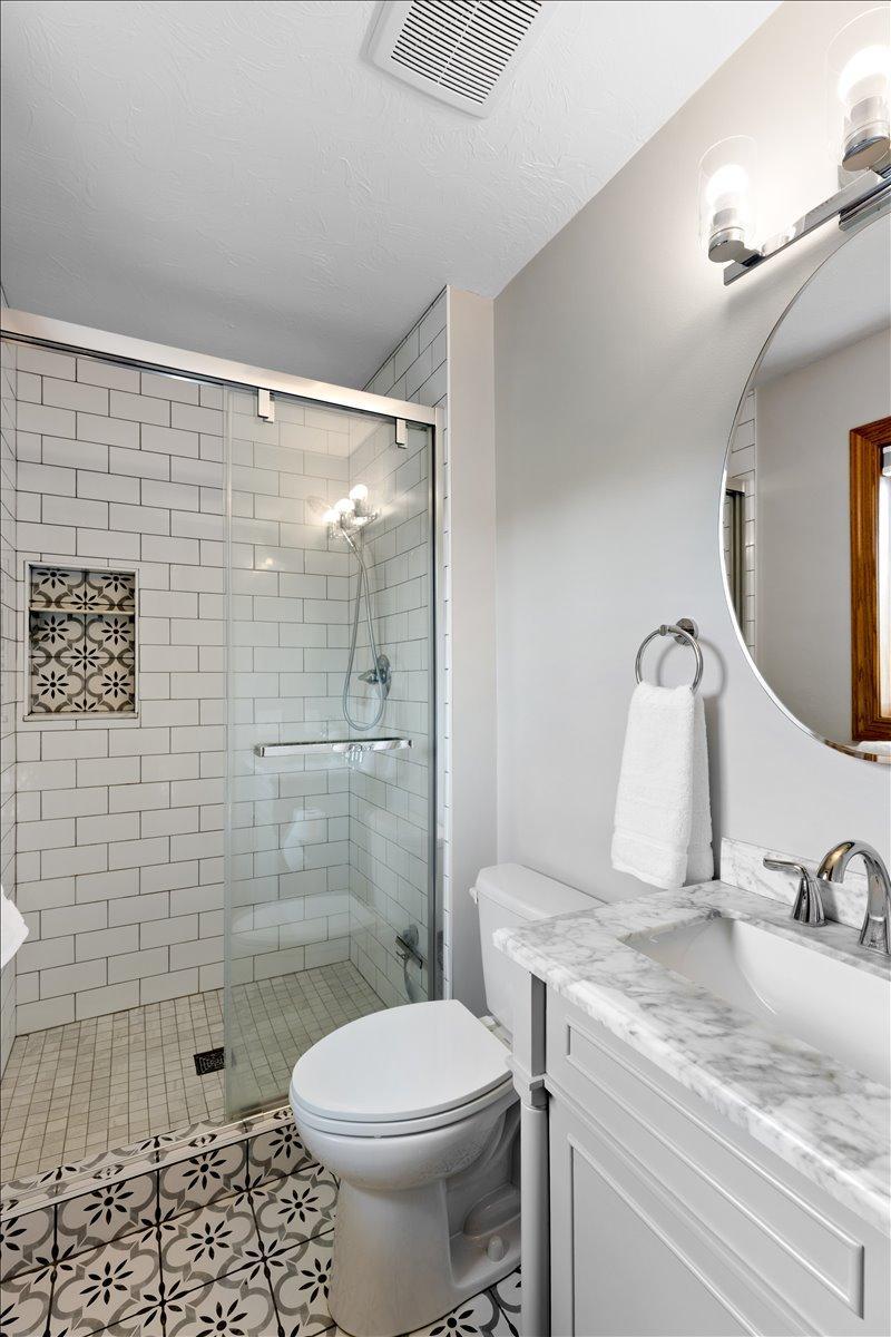 3/4 primary bath - upper - 2021