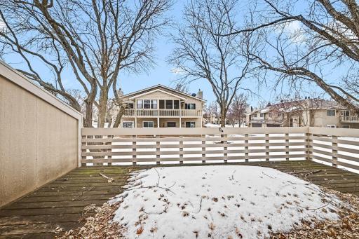 6925 Macbeth Circle, Woodbury, MN 55125