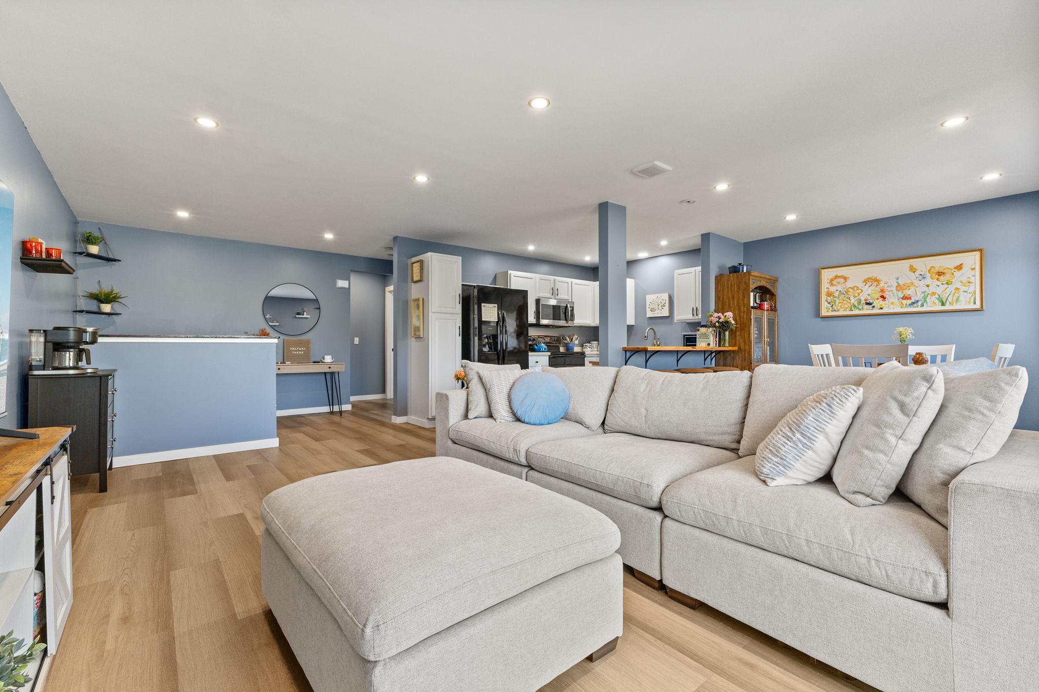 The spacious and welcoming living room...