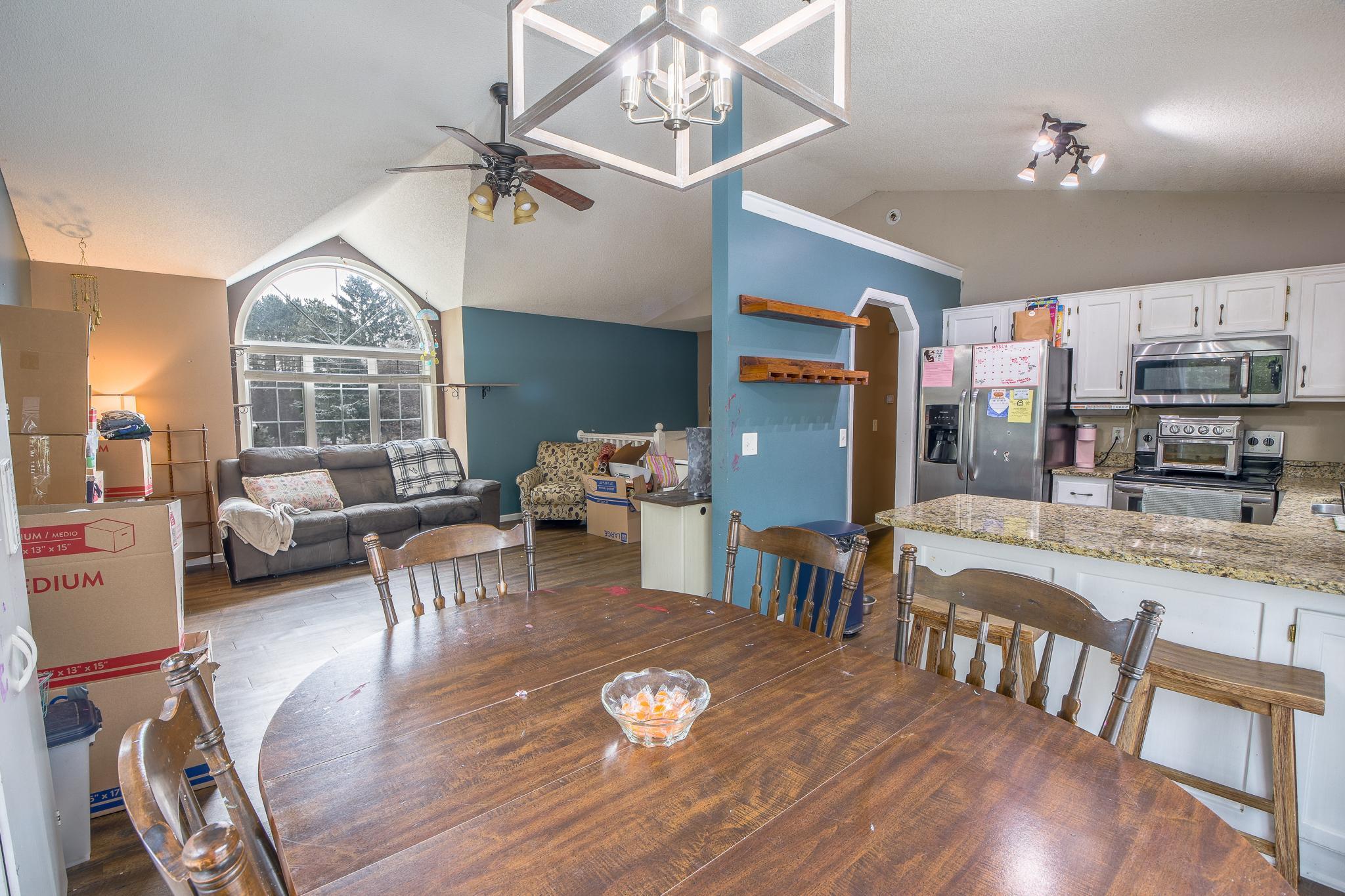 13310 Lake Place Rd-10.jpg