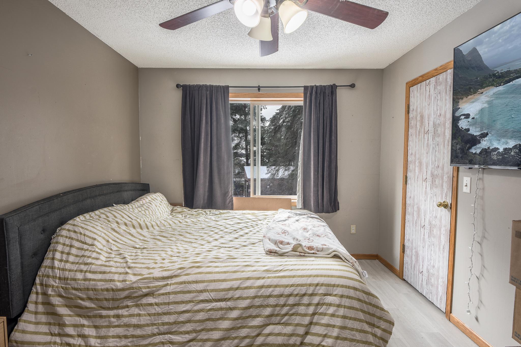 13310 Lake Place Rd-14.jpg