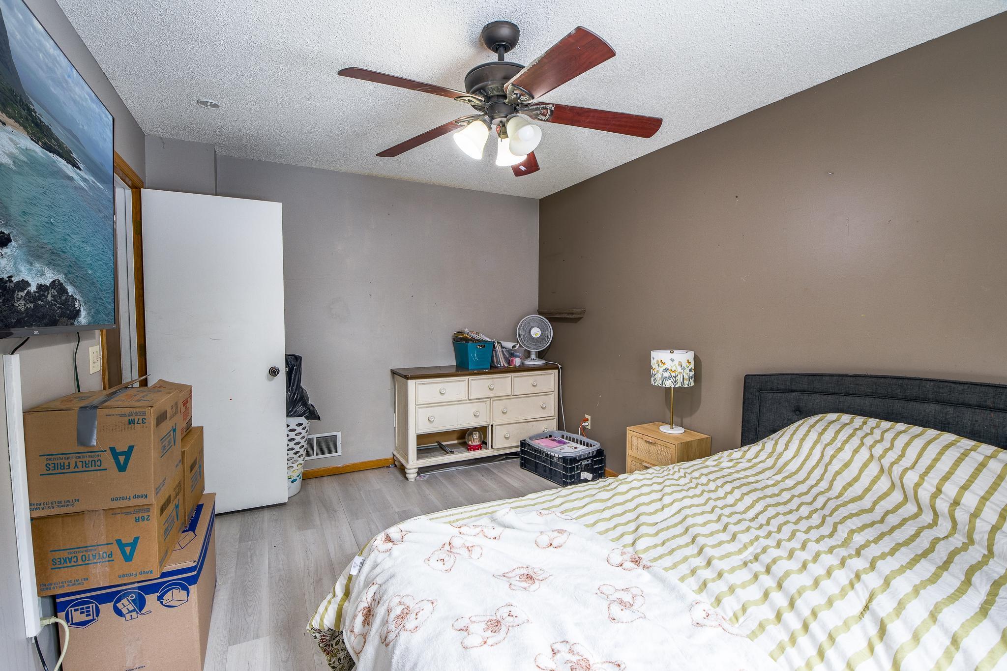 13310 Lake Place Rd-16.jpg