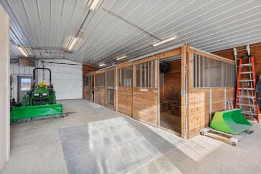 Unlimited potential in this 36X48 Morton Barn that's perfectly set up for horses now but allows for multi-usage!