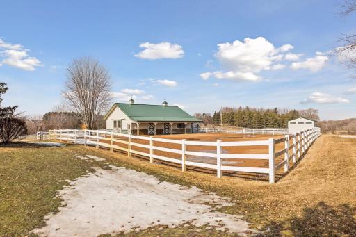 Mulitple pastures for rotation with direct access from barn.
