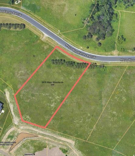 3976 Mayo Woodlands Road SW, Rochester, MN 55902