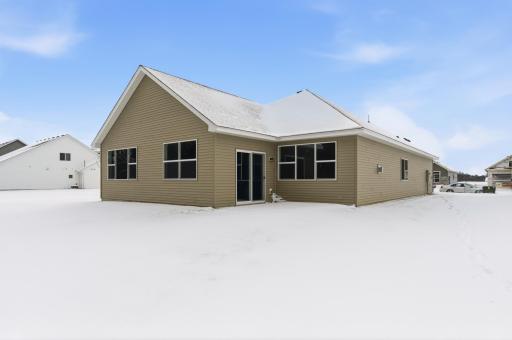 1500 Victory Lane NE, Isanti, MN 55040