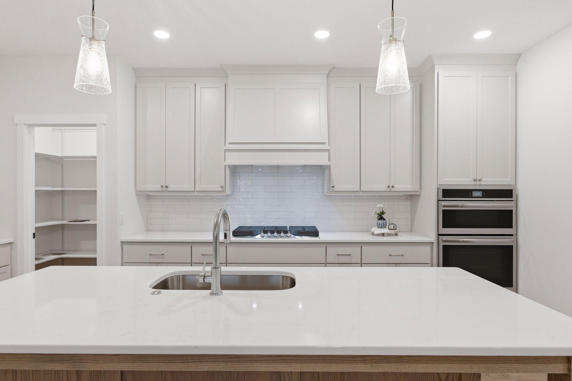 Decorative tile backsplash