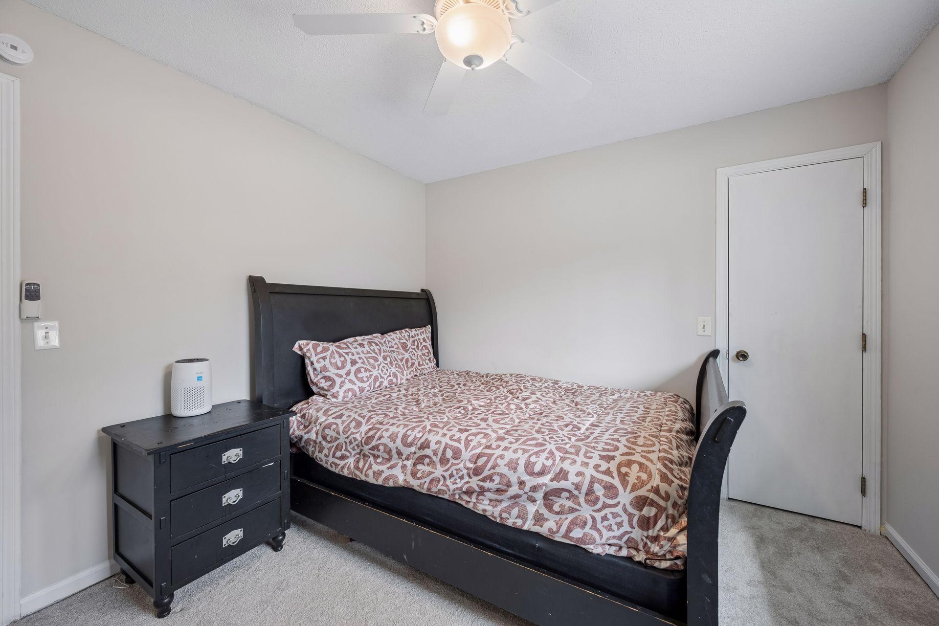 Bedroom 2 - upper level