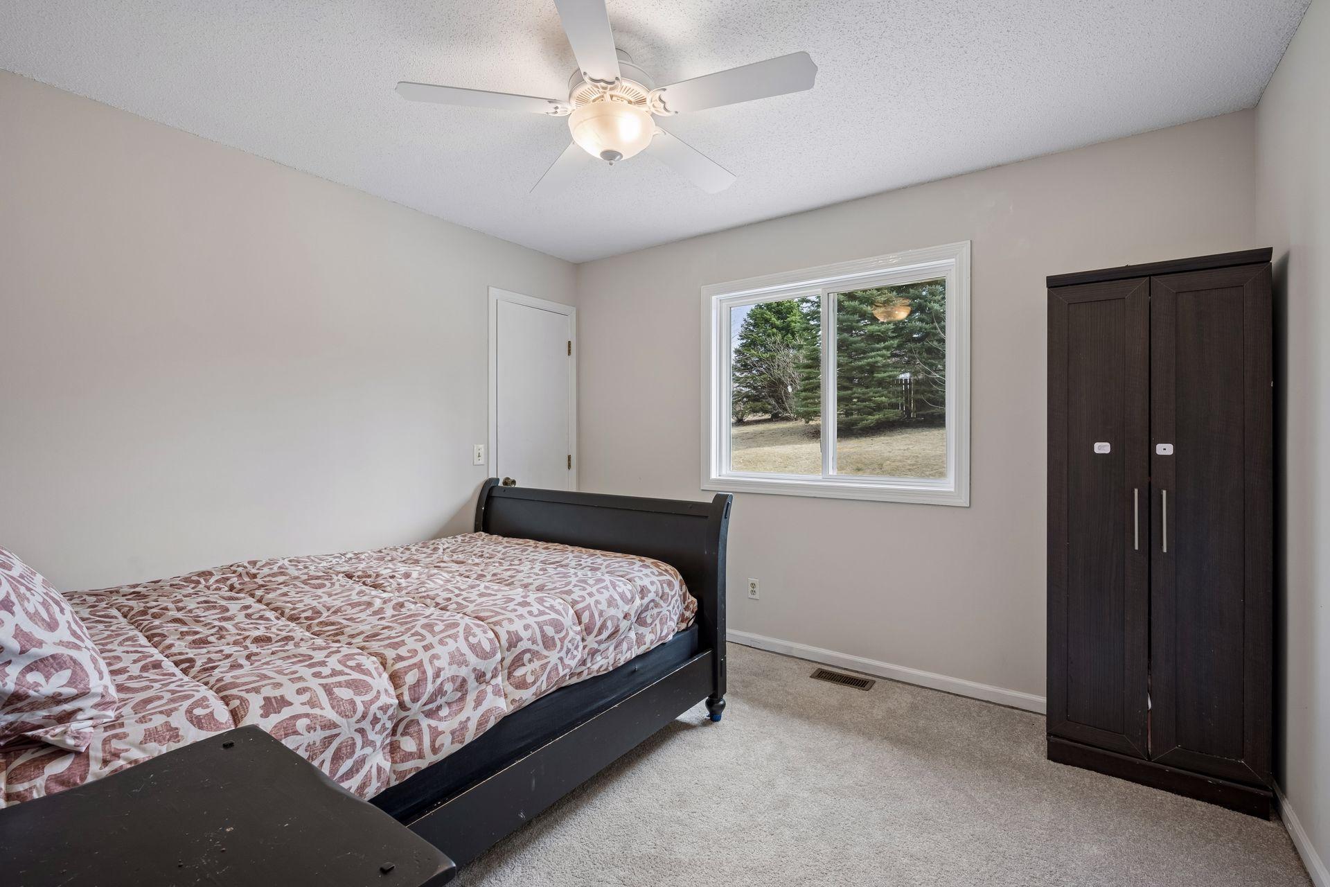 Bedroom 2 - upper level