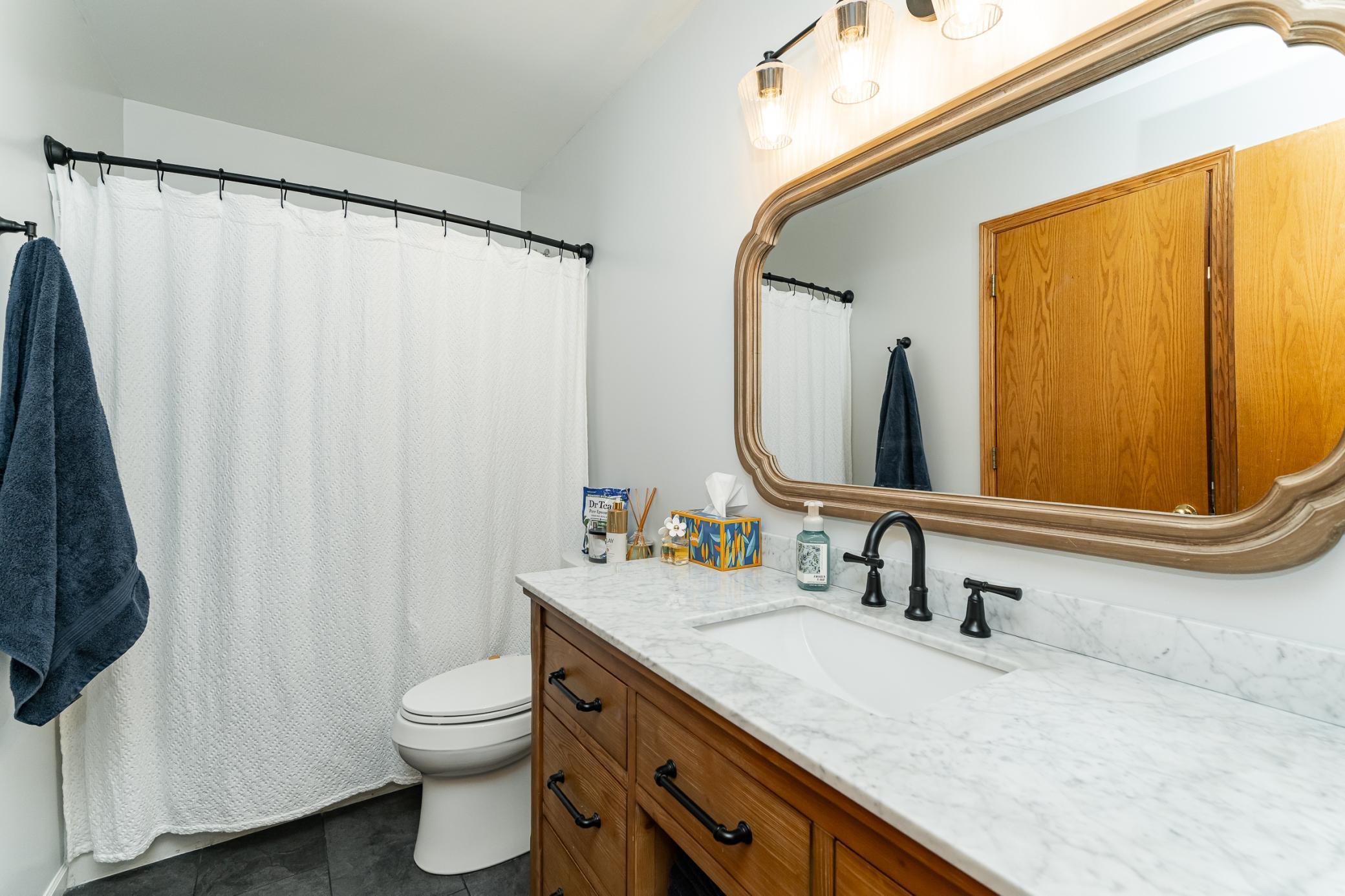 Updated main floor full bath.jpg