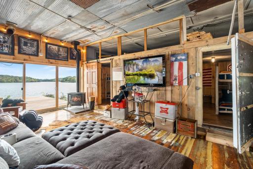 2132 295th Ave MLS or WEB-10.jpg