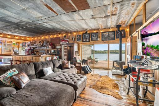 2132 295th Ave MLS or WEB-12.jpg