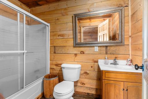 2132 295th Ave MLS or WEB-18.jpg