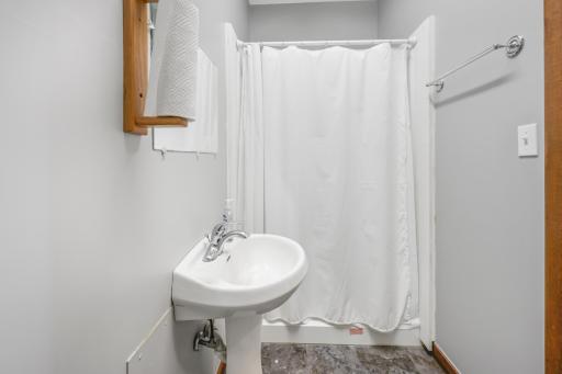 105 E Depot Street, Litchfield, MN 55355