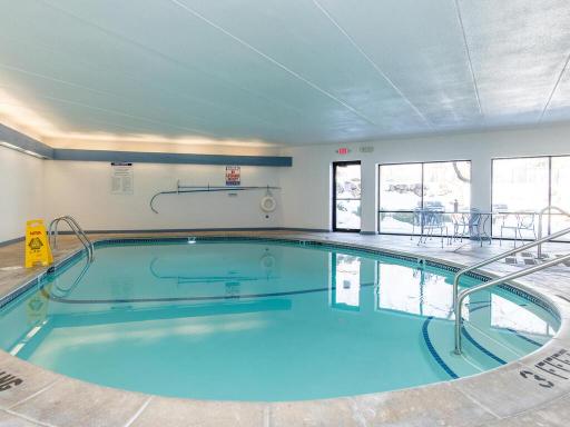 2020 St Albans Mill Rd Minnetonka MN 55305 USA-041-043-Pool-MLS_Size.jpg