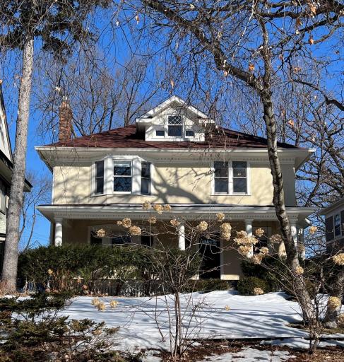 2460 W 22nd Street, Minneapolis, MN 55405