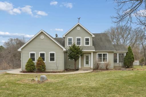 287 Plainview Drive, River Falls, WI 54022