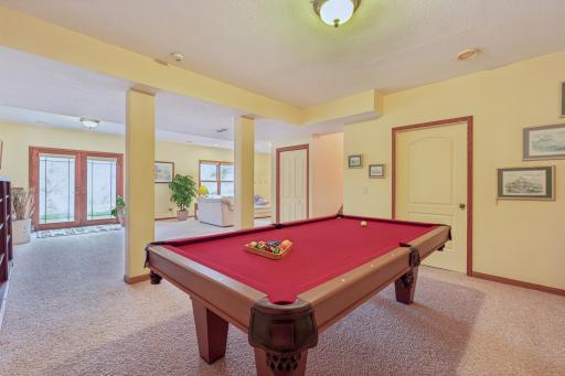 287 Plainview Drive, River Falls, WI 54022