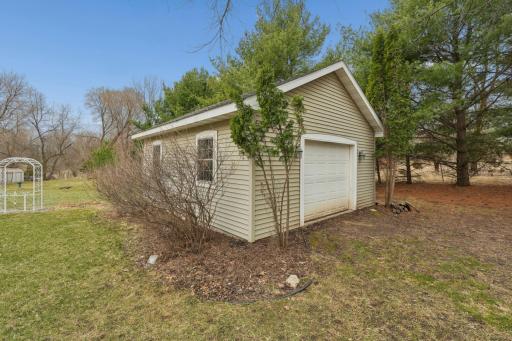 287 Plainview Drive, River Falls, WI 54022
