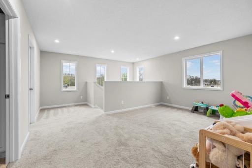 1529 100th Avenue NW, Minneapolis, MN 55433