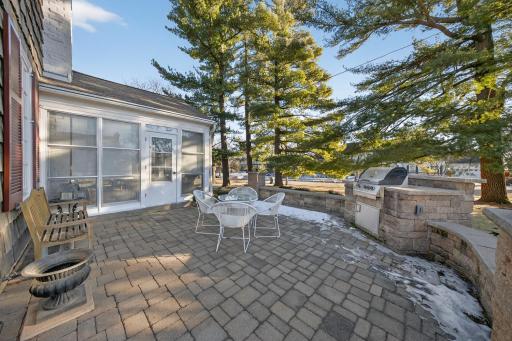726 10th Avenue SW, Rochester, MN 55902