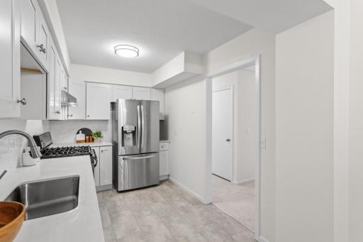 10976 106th Avenue N, Maple Grove, MN 55369