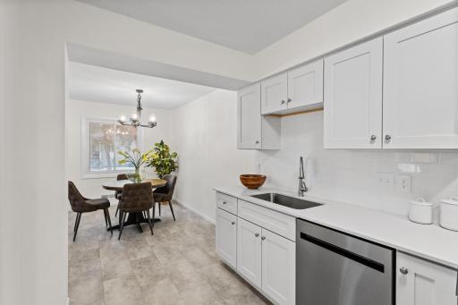 10976 106th Avenue N, Maple Grove, MN 55369