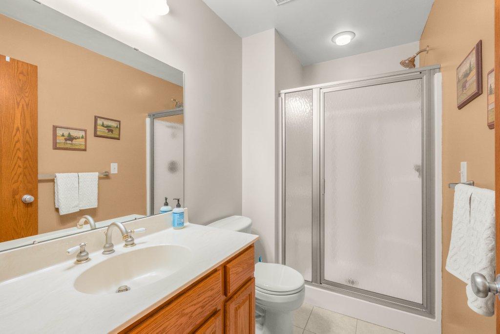 812 Larkspur (3).JPG