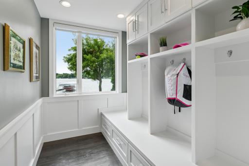Conveniently located spacious mudroom right off the garage