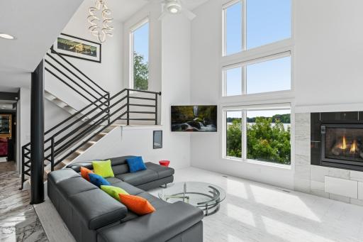 9235 Lake Riley Boulevard, Chanhassen, MN 55317