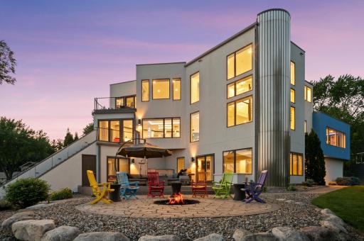 9235 Lake Riley Boulevard, Chanhassen, MN 55317