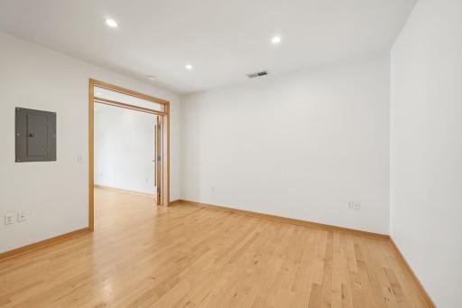 Primary bedroom w/ full bath