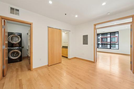 Primary bedroom w/ full bath